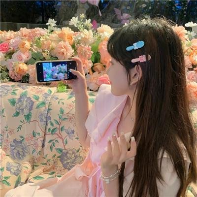 拂晓的尤娜